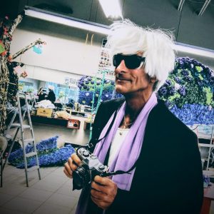 Michael Singerman as artist Andy Warhol.